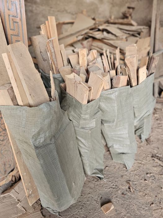 Дрова  в  мешках