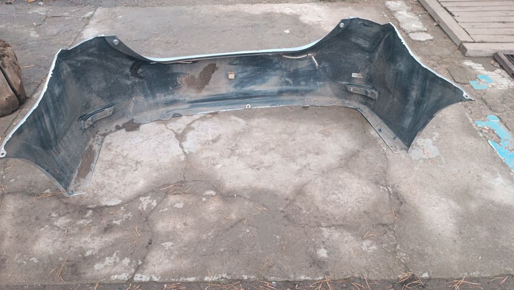 Бампер на кароллу 2017г