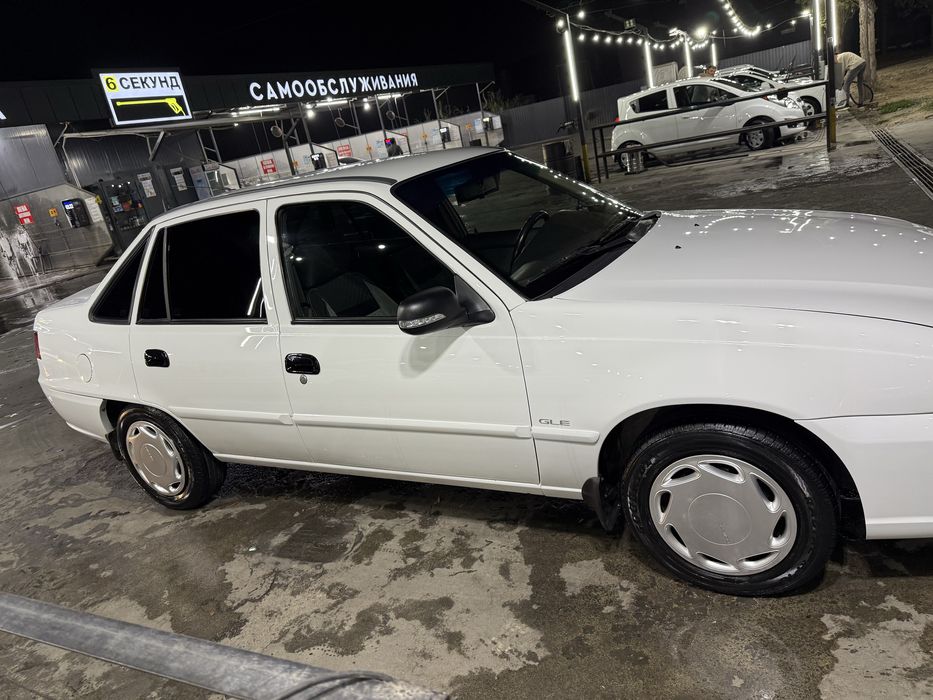 Arenda nexia -2 donc 1.6