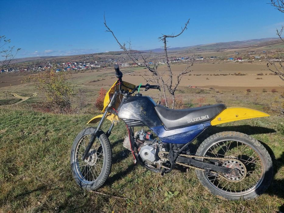 Cros 107cc problema la chiloasa nu are filet bujiea in rest tot fucteonal schimb cu un atv 125cc