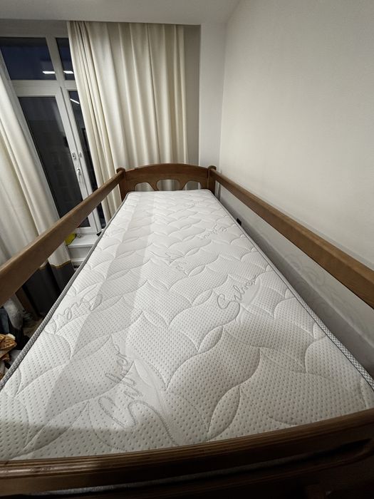 Кровать двухъярусная