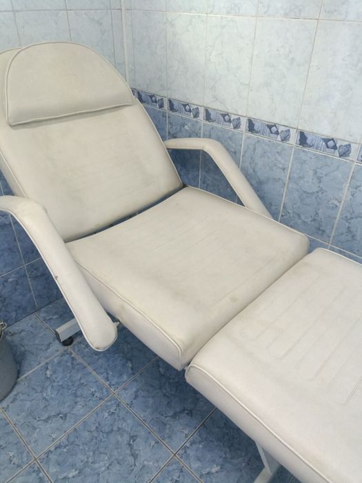 Косметологическая кушетка