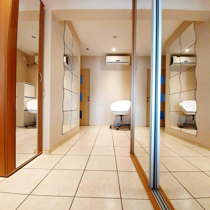 Vanzare apartament 3 camere