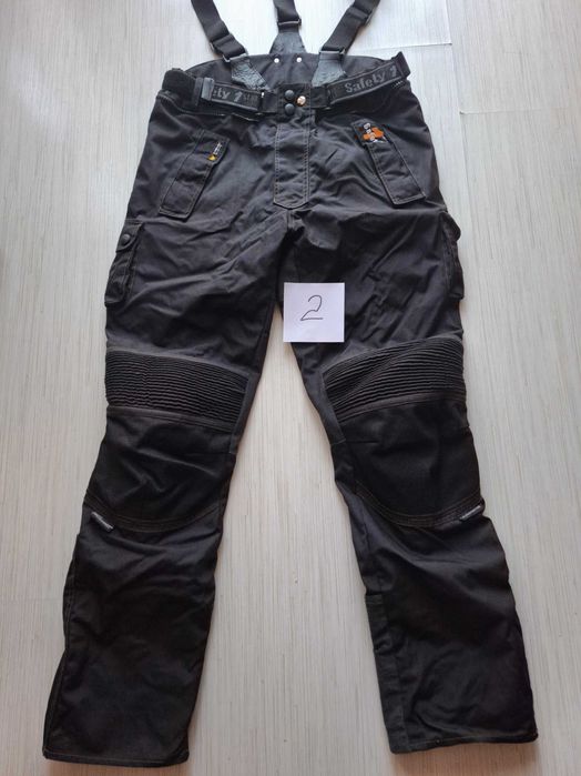 цял мото екип , 2 бр. мото панталони и яке