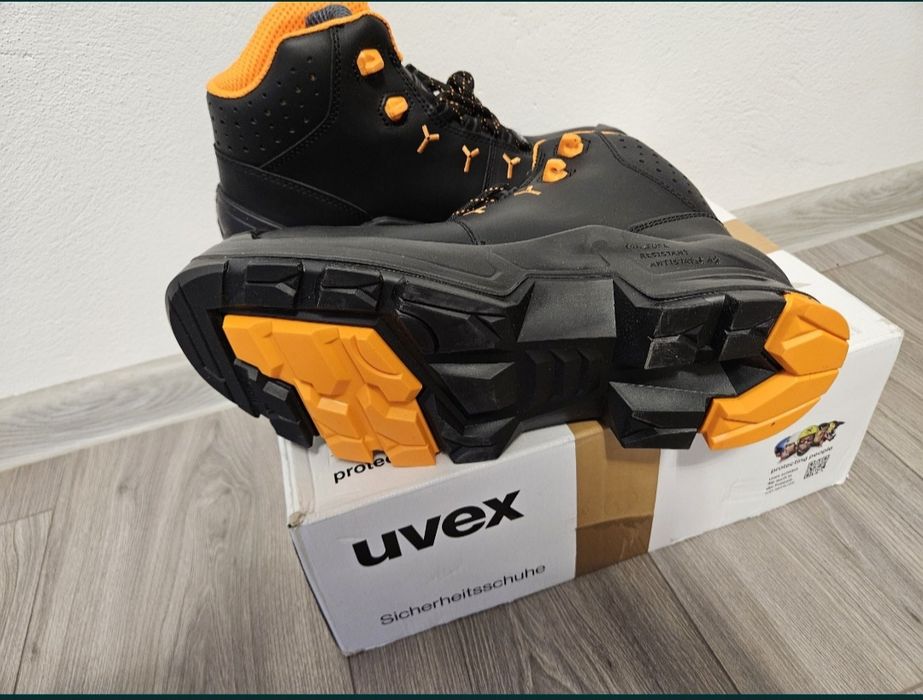 Bocanci(pantofi) protectie Uvex, 6503, bombeu compozit