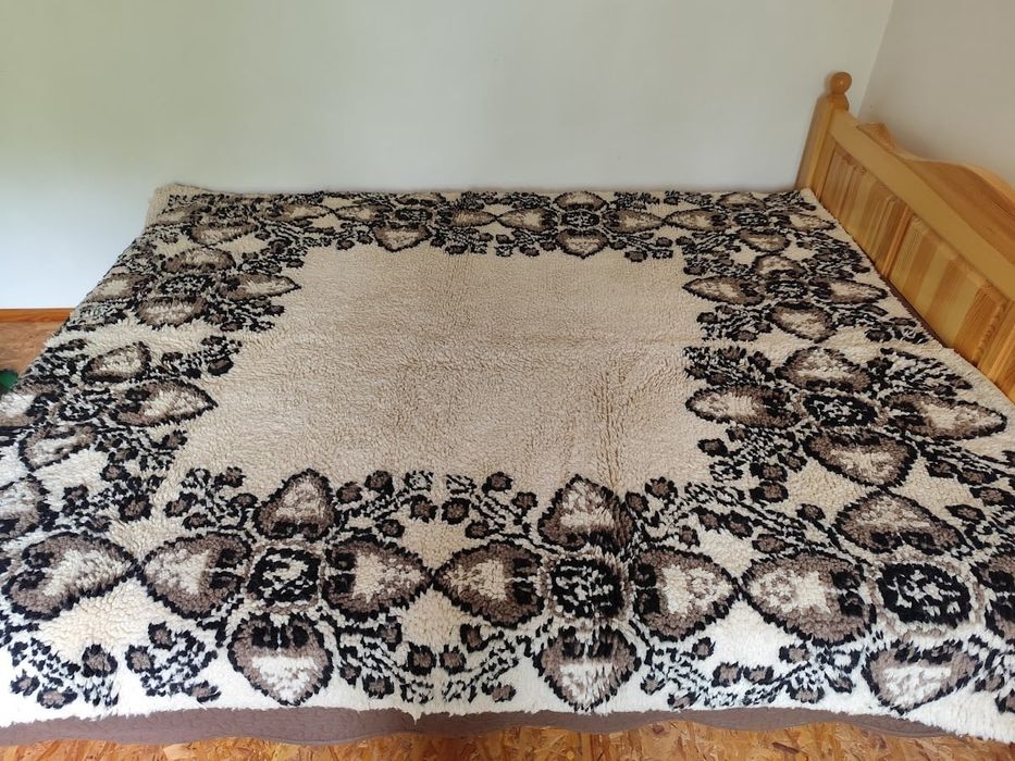 Нови китеници продавам