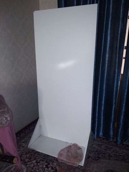 Oyna, g'ildirakli oyna