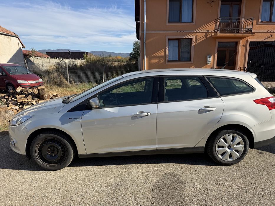 FORD Focus 2013 — imagine 4