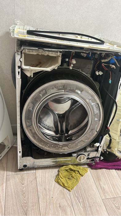 Продам стиральную машинку