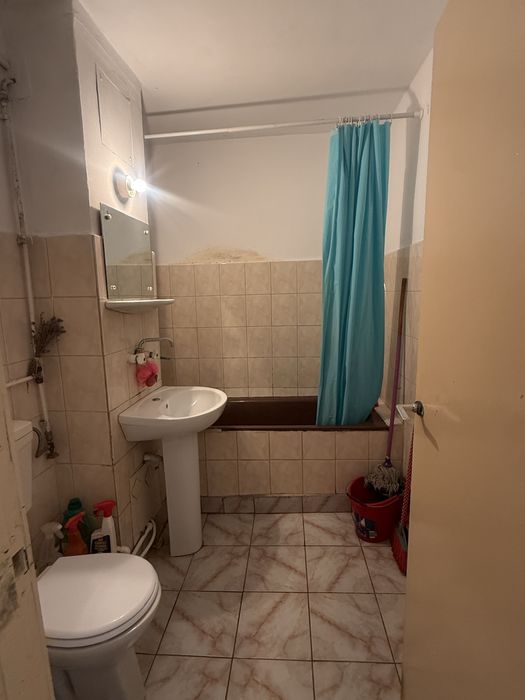Apartament decomandat 1 Mai Spital