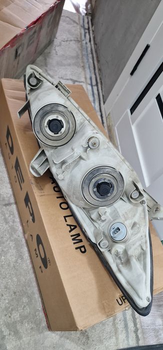 Фары Toyota Camry 30 Американец