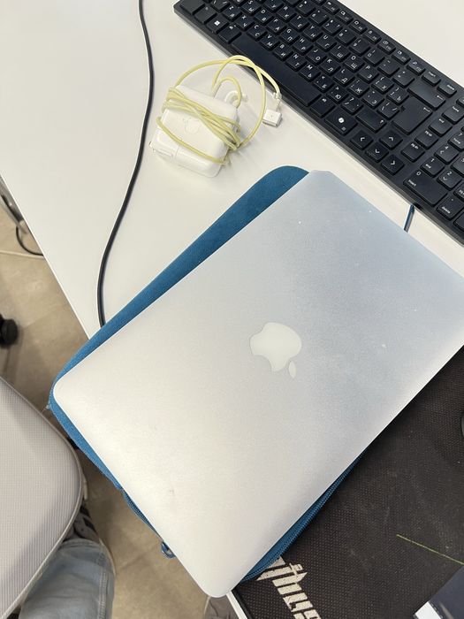 Macbook air 11 2013 год
