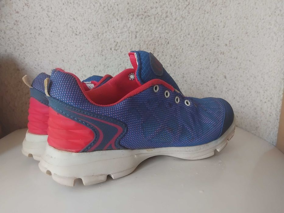 BlackSea  дамски маратонки, 37 номер