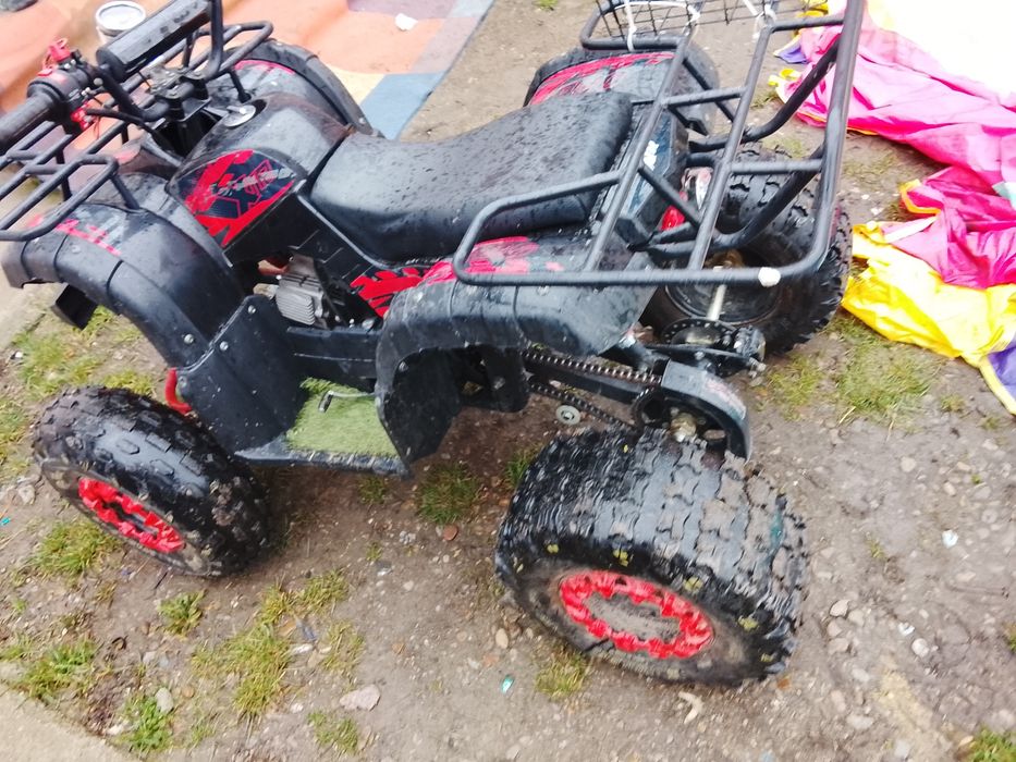 Atveul este în stare foarte bună e la mine de 1 an