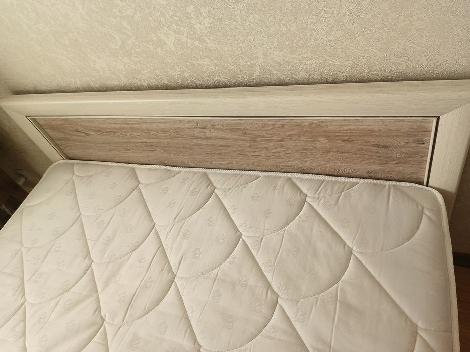 Продам кровать в отличном состоянии