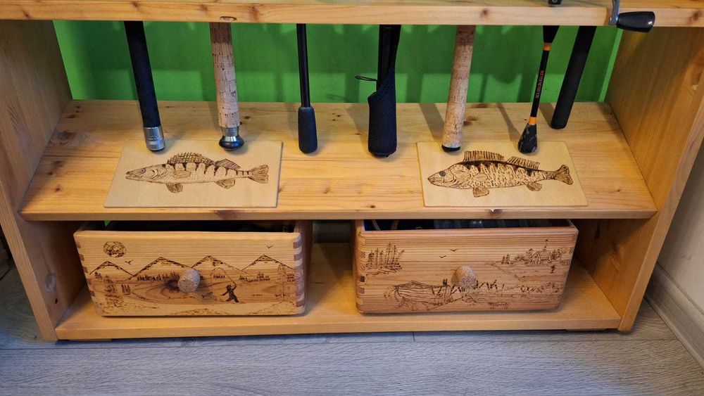 Rastel lansete 6 posturi - Handmade lemn rasinoase - Pirogravat manual