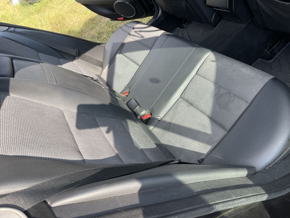 Салон за Mercedes w204 комби