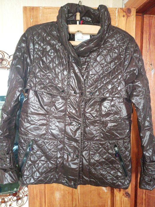 Продам Верхняя одежда