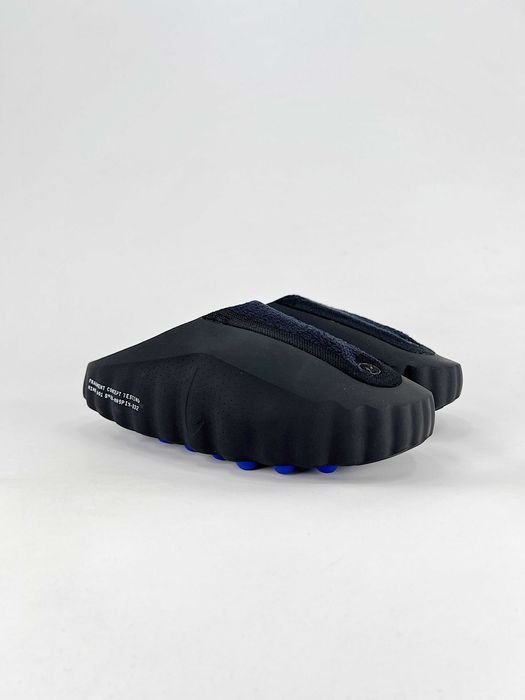 Nike Mind 001