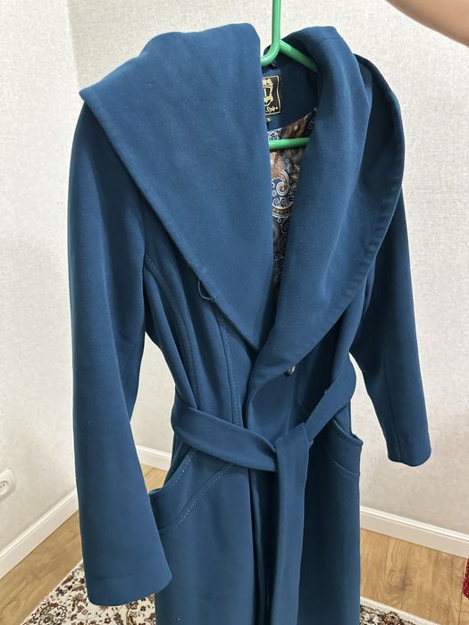 Продается пальто (Россия), 52 размер!