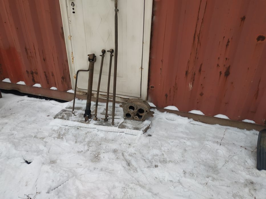 Бензо насос для газ69 ,24