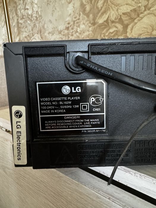 Видеомагнитофон LG BL162W (VHS) – Корея