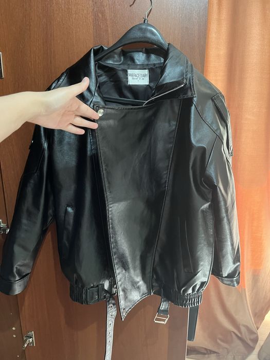 Продам коженку новая