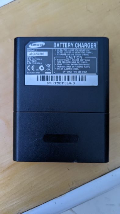 Vand telefoane vechi