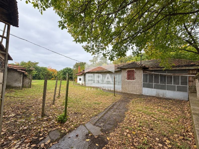 Продава се Къща в с. Щръклево, Област Русе - 50 кв.м за 1498 €/кв.м - Снимка #1