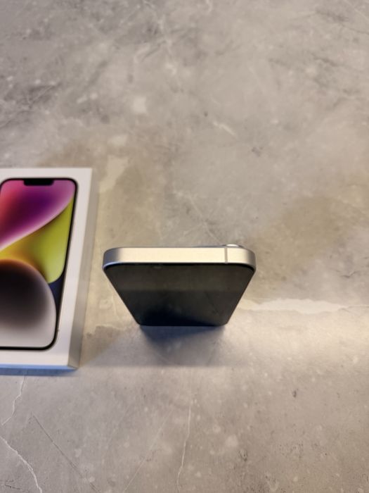 Iphone 14 бял 128gb