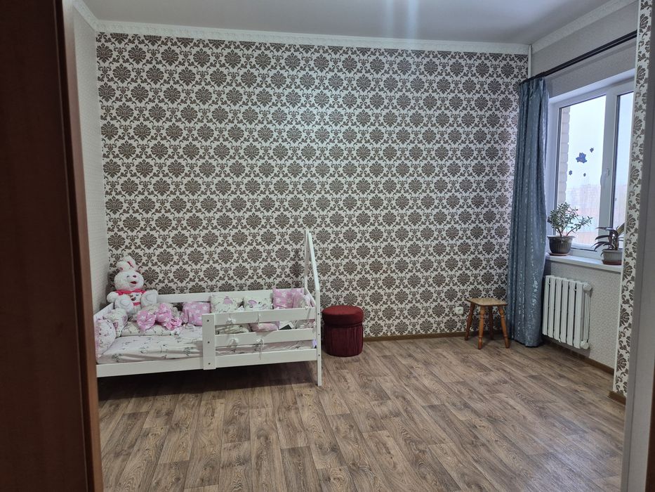 Продам кроватку детскую,   домик