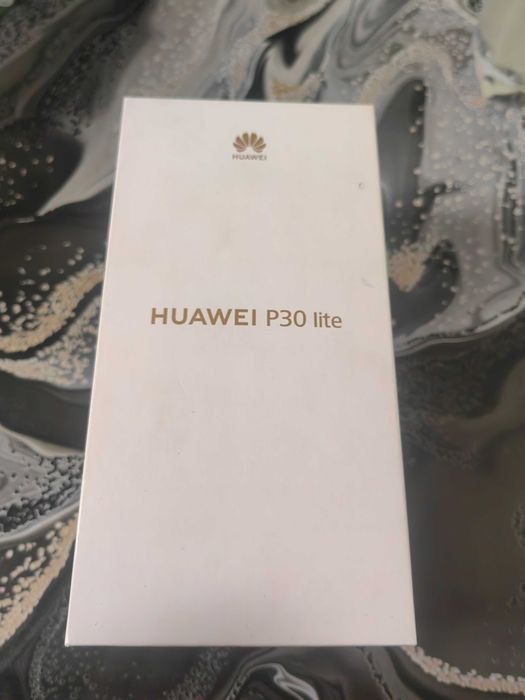 Huawei P30 Lite.
