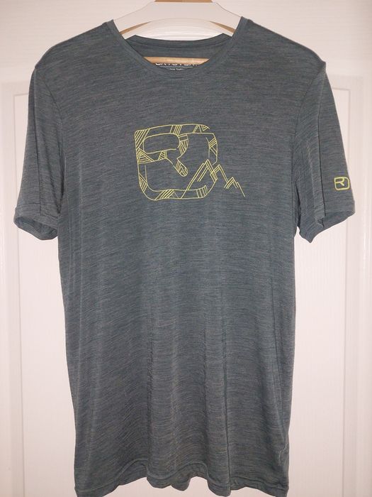 Ortovox - 120 Cool Tec Mountain Logo  mar M dark pacific blend