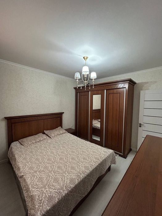 Сдаётся квартира Чиланзар Ц квартал 2/1/4 77 серия