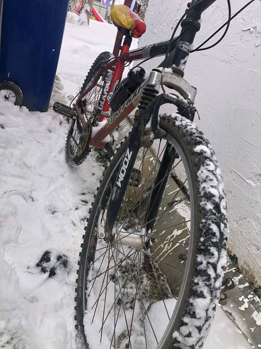 Vând bicicleta urgent