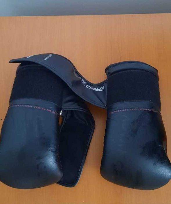 Mănuși de box 8 oz – Outshock BG120 (Decathlon)