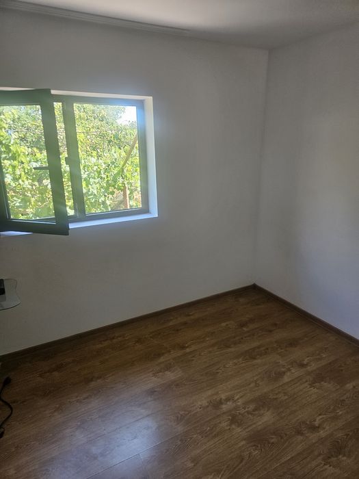 Casa de vanzare sat Ciresanu