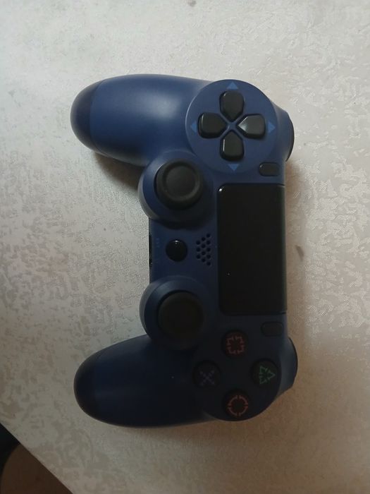 Vând Controler ps4