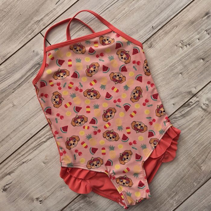 Лот от два чифта бански със Скай