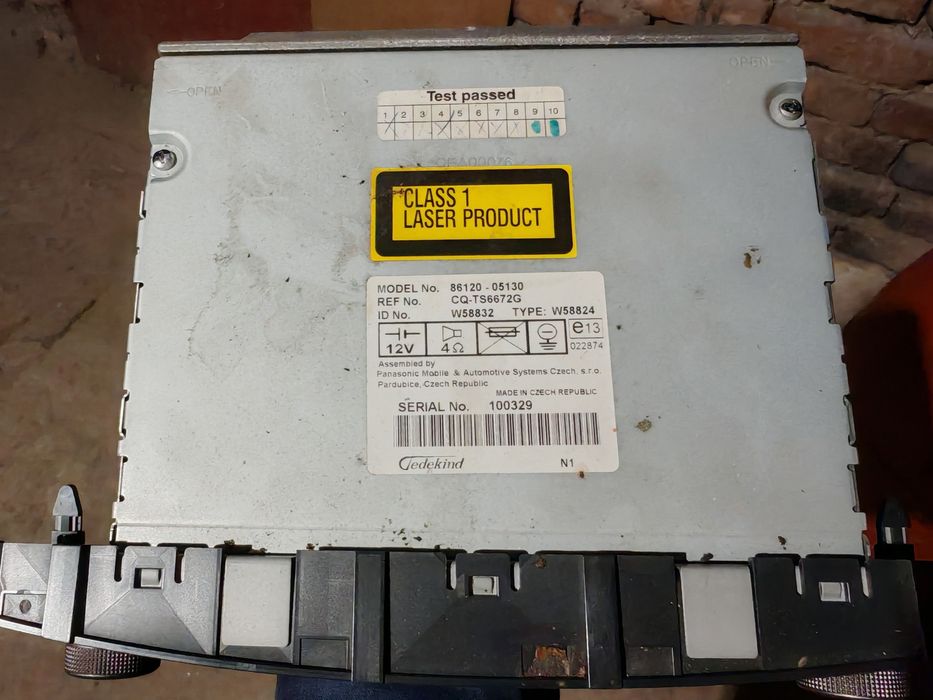 CD Toyota Avensis T25