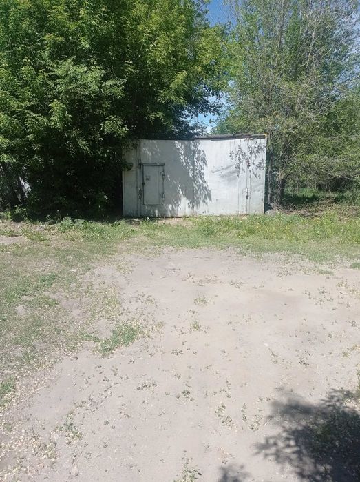 Гараж старый город