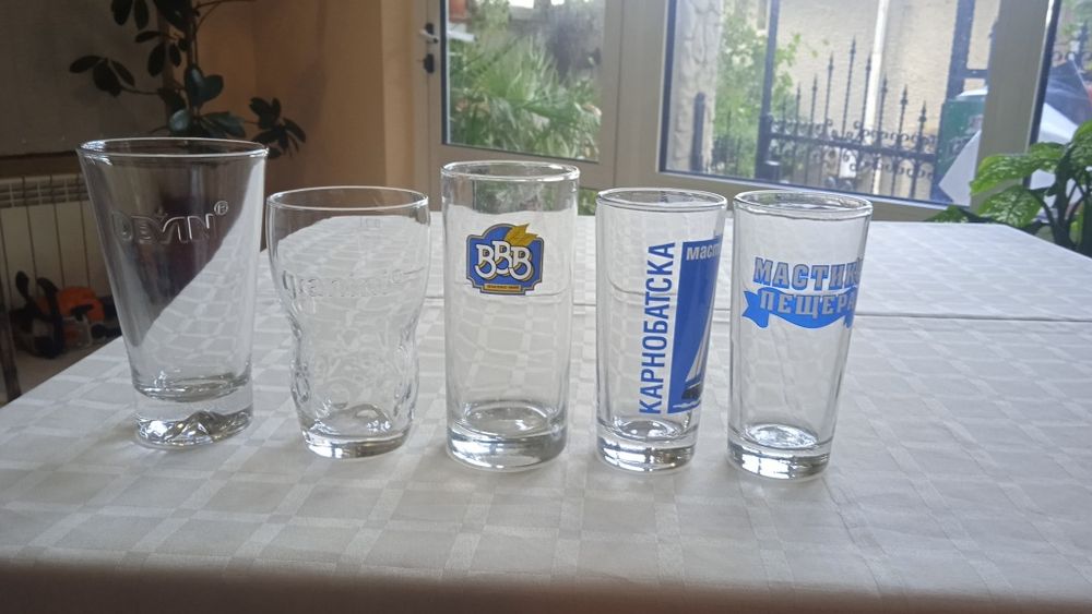 Продавам нови рекламни чаши за колекции или за лична употребаи чаши за