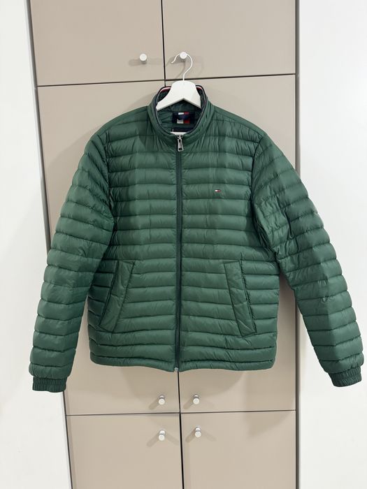 Geaca puf Tommy Hilfiger, L