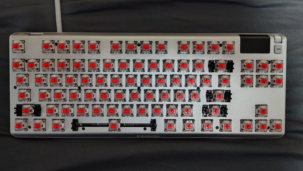 Stealseries apex 7 tkl ghost red switches
