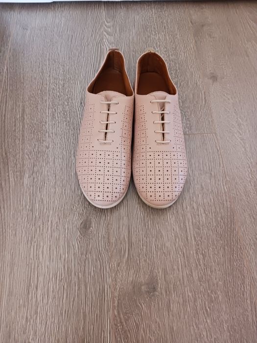 Pantofi piele perforata Enzo Bertini