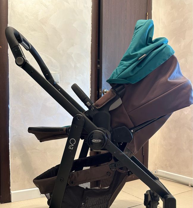 Продам коляску Graco