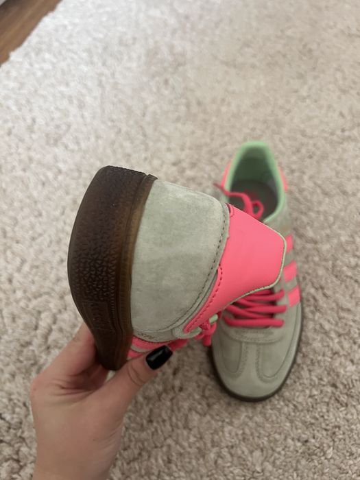 Кроссовки adidas spezial