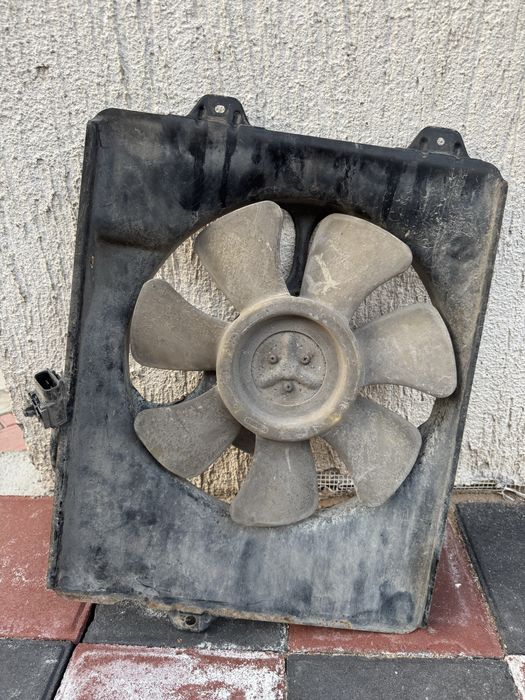 Вентилятор на Toyota Ipsum/Gaia