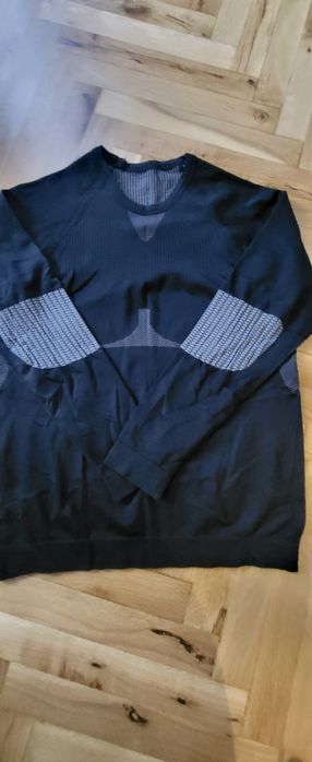 Мъжка блуза с дълъг ръкав