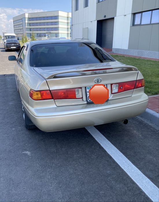 Тойота Камри 25 2001